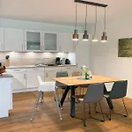 Butjahuus - Kueste33 4 Apartman Tossens